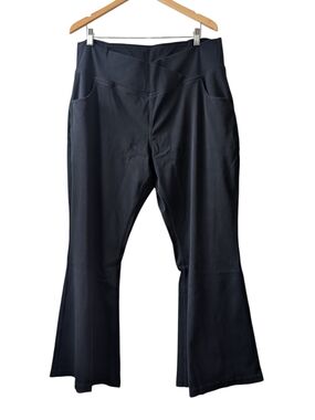 HALARA FLEX™ HIGH WAISTED CROSSOVER POCKET WASHED CASUAL PLUS JEANS SIZE 2XP